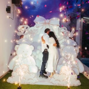 Anniversary – Balloon Romantic Setup